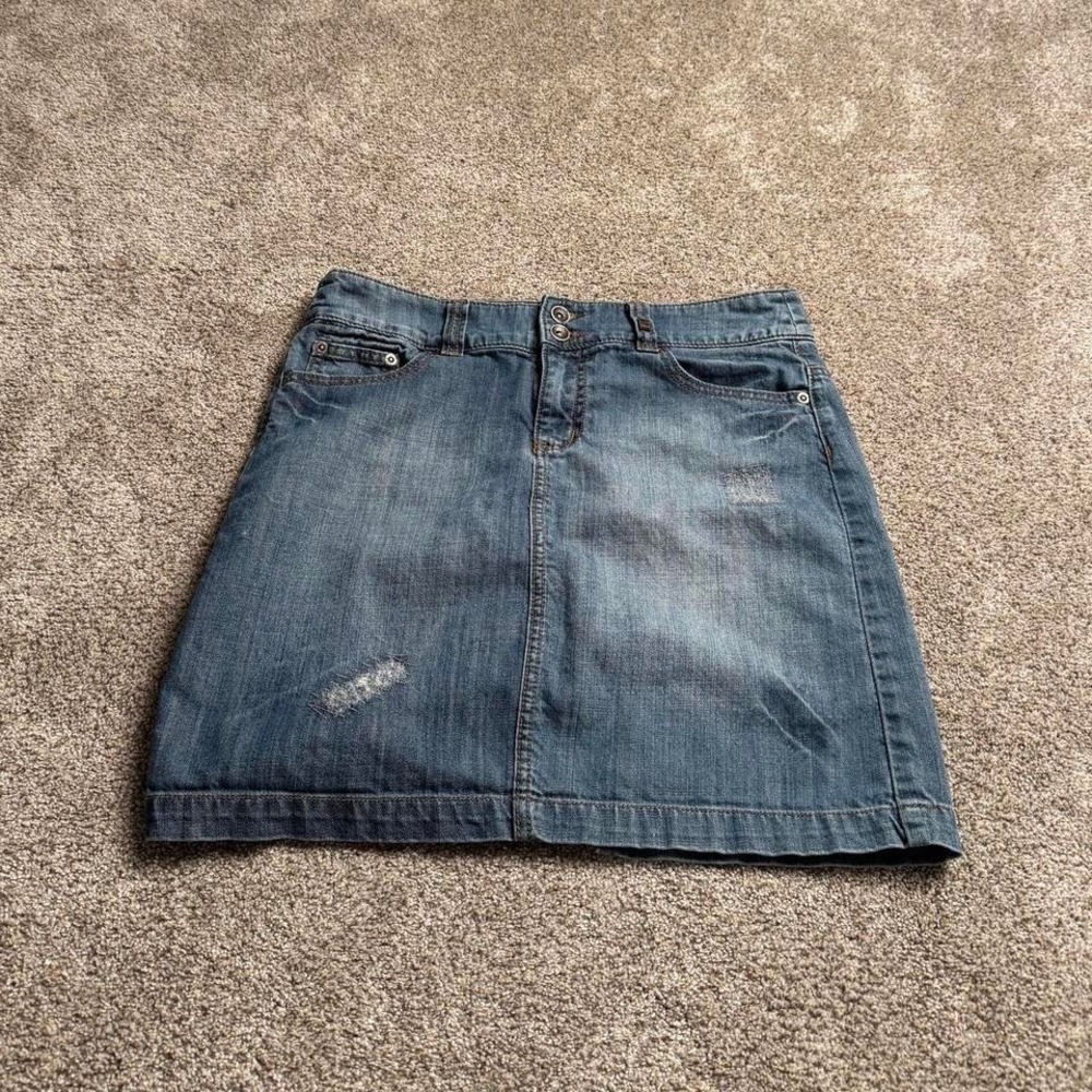 POINT ZERO "MENDED" DENIM SKIRT